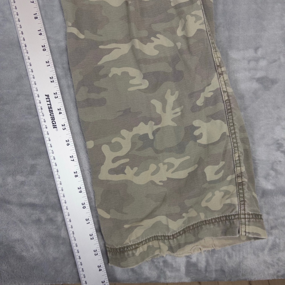 Levi's Cargo Pants Mens 34X34 Green Camo Loose Straight Utility Military Work - Picture 4 of 8